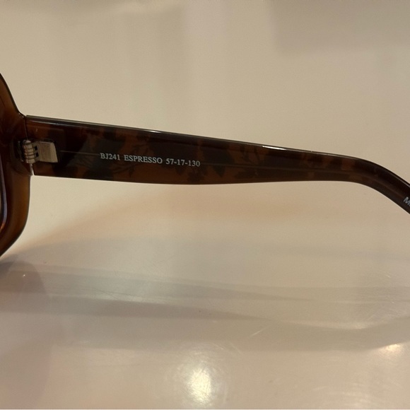Betsey Johnson Brown Retro Glam Sunglasses - Picture 6 of 7